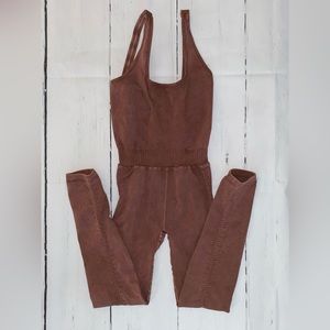 FREE PEOPLE - FP Movement Good Karma Onesie - Chocolate - XS/S
